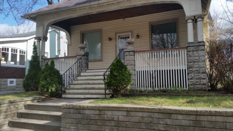 52 Becher Street – Furnished 3BDR Home